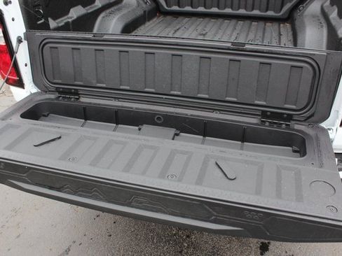 New 2025 GMC Canyon Elevation w/ Convenience Package image 48