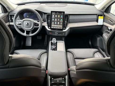 New 2026 Volvo XC90 B6 Ultra w/ Protection Package AWD/4WD image 10