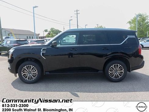 New 2025 Nissan Armada SL w/ Captain's Chari Seat Package image 3