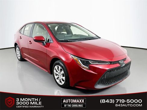 Used 2022 Toyota Corolla LE FWD image 1