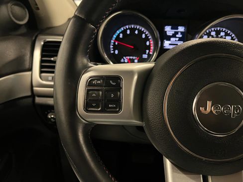 Used 2013 Jeep Grand Cherokee Trailhawk image 13