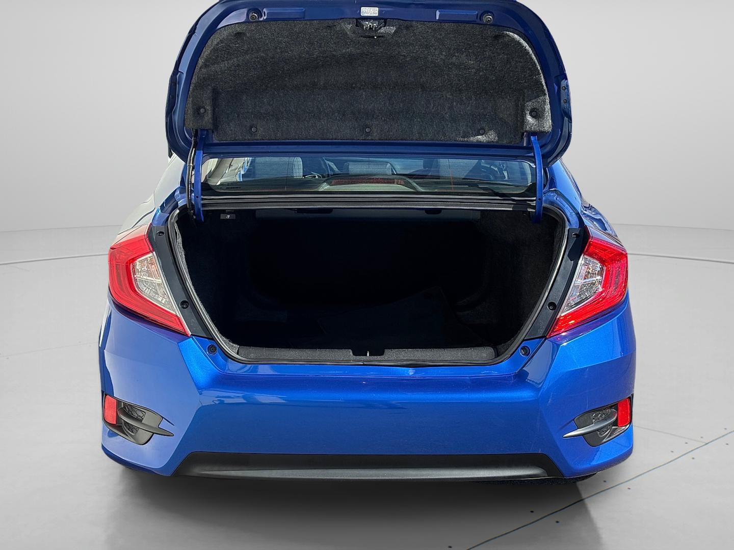 Certified 2018 Honda Civic LX image 6