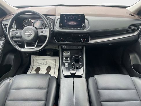 Certified 2023 Nissan Rogue SV w/ SV Premium Package image 16