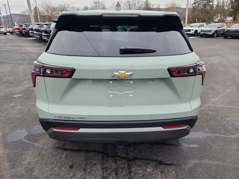 New 2026 Chevrolet Equinox LT w/ Convenience Package II image 7