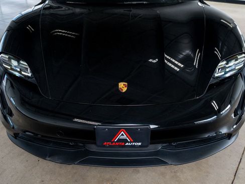 Used 2023 Porsche Taycan w/ Premium Package image 15