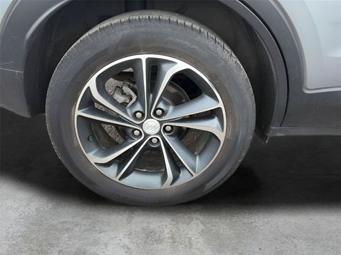 Used 2023 Buick Encore GX Select w/ Safety Package II FWD image 9