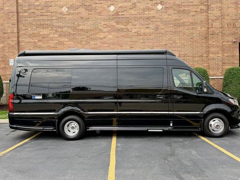 Used 2020 Mercedes-Benz Sprinter 3500 image 45