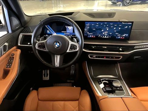 Certified 2024 BMW X5 sDrive40i w/ M Sport Package image 5