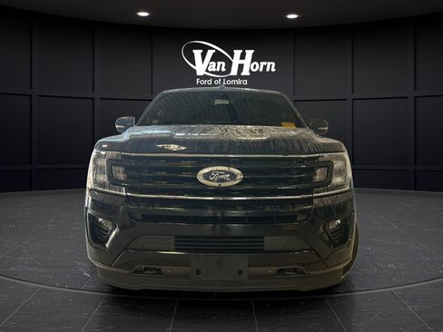 Used 2021 Ford Expedition Max Limited AWD/4WD image 2