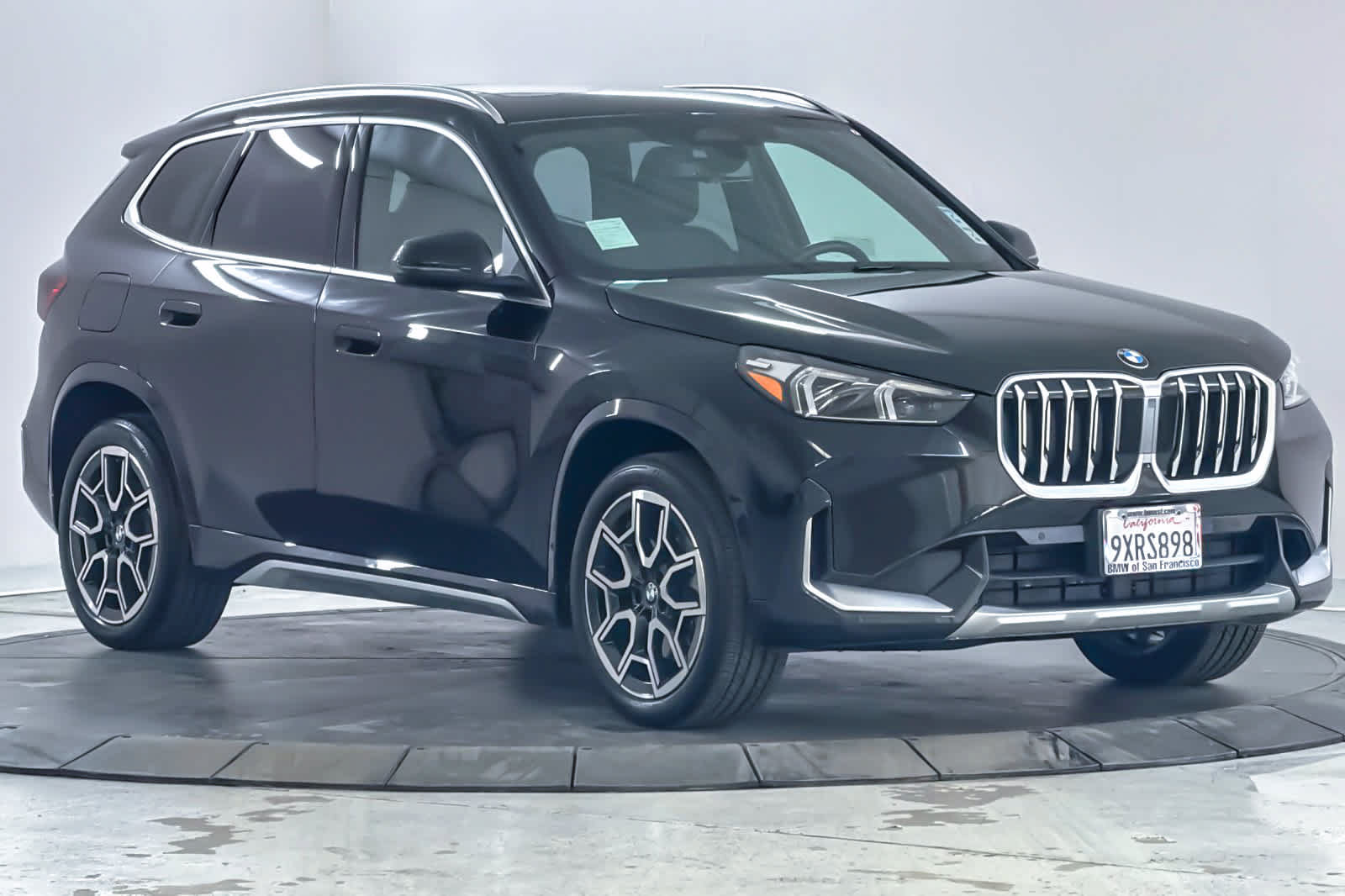 Used 2026 BMW X1 xDrive28i w/ Convenience Package AWD/4WD image 9