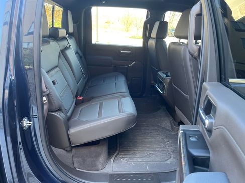 Used 2022 GMC Sierra 3500 Denali w/ Technology Package image 30