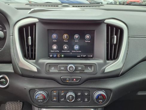 Used 2022 GMC Terrain SLE w/ Driver Convenience Package image 11