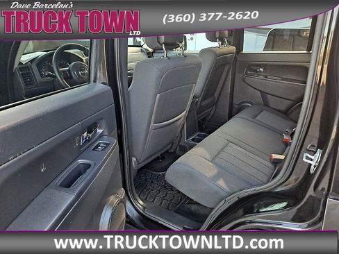 Used 2012 Jeep Liberty Sport image 13