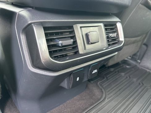 Used 2022 Ford F150 XLT w/ Equipment Group 302A High AWD/4WD image 30