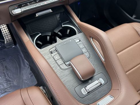 New 2026 Mercedes-Benz GLS 450 4MATIC image 34