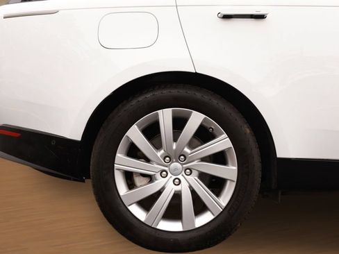 Used 2023 Land Rover Range Rover SE AWD/4WD image 9