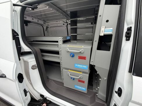 Used 2020 Ford Transit Connect XL FWD image 17