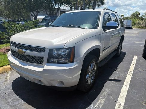 Used 2013 Chevrolet Tahoe LTZ RWD image 1