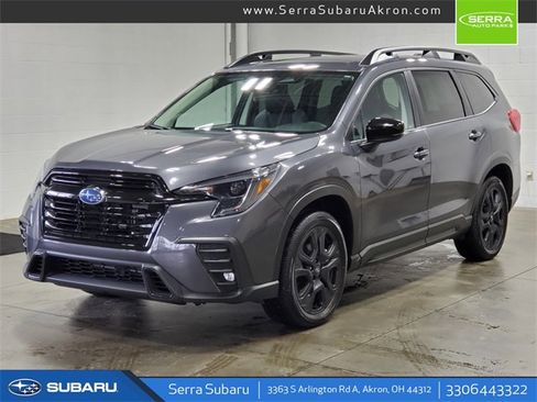 Used 2025 Subaru Ascent Onyx Edition image 1