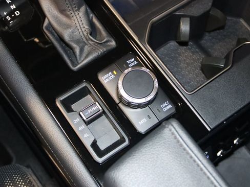 Used 2023 Toyota Tundra Limited w/ TRD Off-Road Package AWD/4WD image 49