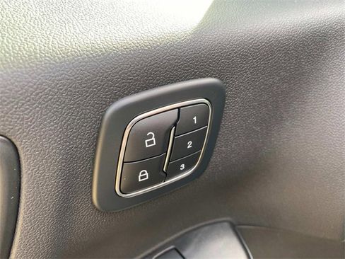 Used 2023 Ford Escape ST-Line Elite image 14