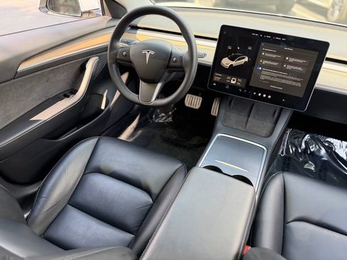 Used 2021 Tesla Model 3 Standard Range Plus RWD image 41