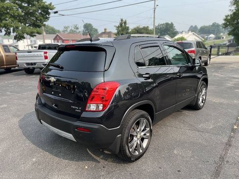 Used 2016 Chevrolet Trax LT w/ LT Sun and Sound Package AWD/4WD image 5