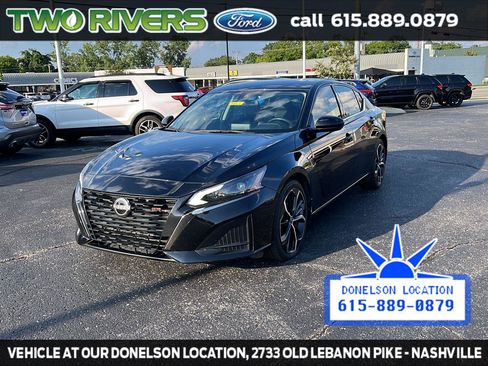 Used 2023 Nissan Altima 2.5 SR FWD image 4