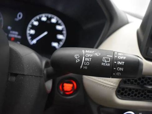 Used 2023 Honda HR-V LX image 25