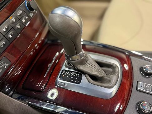 Used 2011 INFINITI G37 Sport w/ Premium Pkg image 29