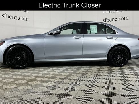 Used 2017 Mercedes-Benz E 300 image 8