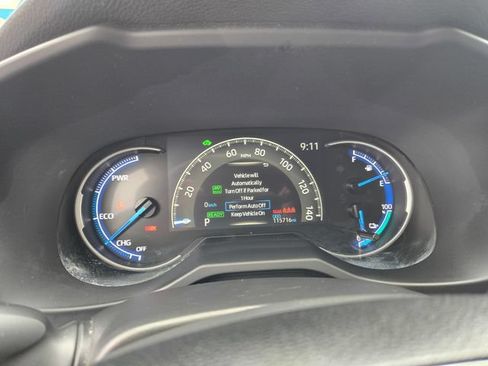 Used 2021 Toyota RAV4 SE w/ Weather & Moonroof Package AWD/4WD image 18