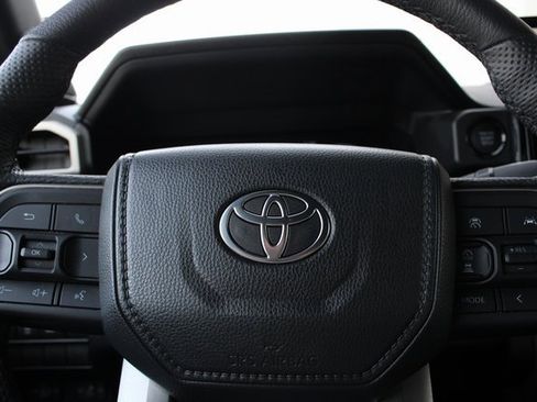 Used 2024 Toyota Tacoma Limited image 11