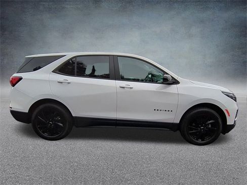 Certified 2023 Chevrolet Equinox LS w/ LS Convenience Package image 10