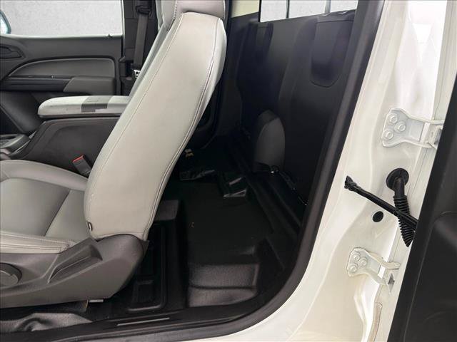 Used 2021 Chevrolet Colorado W/T w/ WT Convenience Package RWD image 20