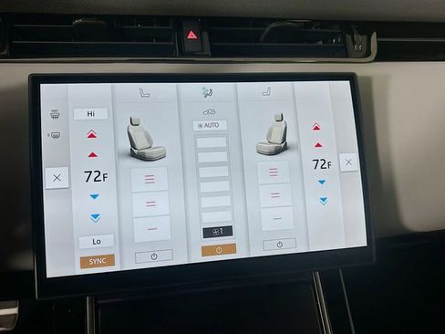 Used 2026 Land Rover Range Rover Evoque Dynamic SE image 18