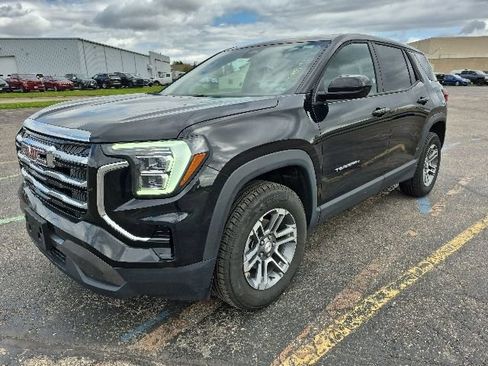 Used 2026 GMC Terrain Elevation AWD/4WD image 3