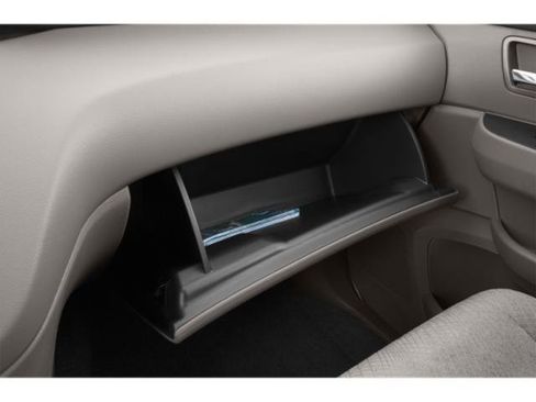 Used 2015 Honda Odyssey LX image 16