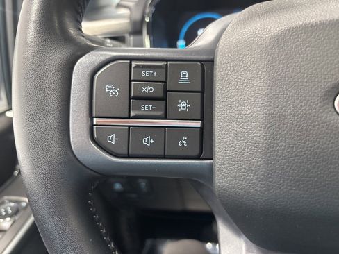 Used 2023 Ford F150 Lariat w/ Equipment Group 502A High image 36