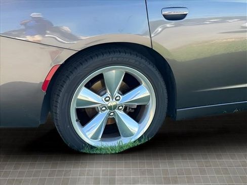 Used 2015 Dodge Charger R/T RWD image 15