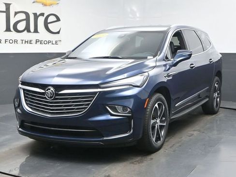 Used 2024 Buick Enclave Essence w/ LPO, Touring Package image 34