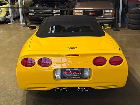 Used 2004 Chevrolet Corvette Convertible w/ Preferred Equipment Group RWD image 6