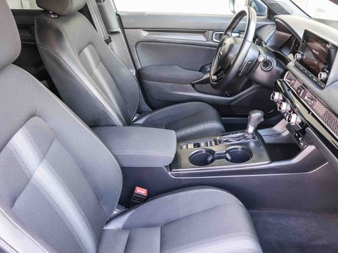 Certified 2025 Honda Civic Sport image 19
