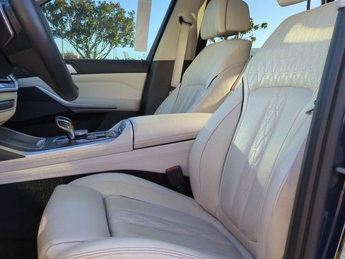 Used 2020 BMW X7 xDrive40i w/ Premium Package image 20