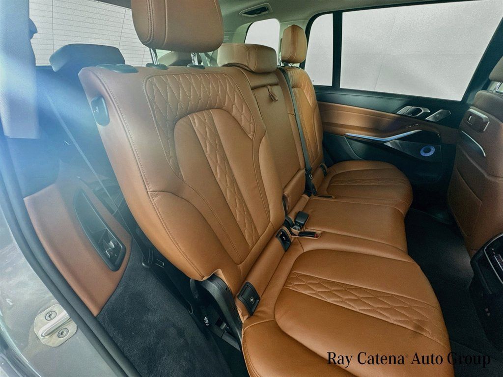 Used 2026 BMW X7 xDrive40i w/ Premium Package AWD/4WD image 30