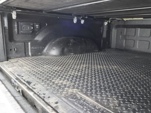 Used 2022 RAM 2500 Laramie AWD/4WD image 5