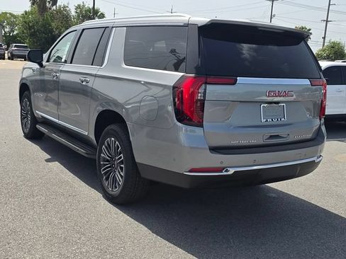 New 2026 GMC Yukon XL Elevation RWD image 7