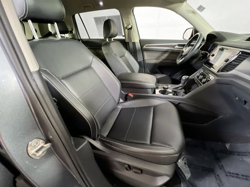 Used 2022 Volkswagen Atlas SEL R-Line image 30