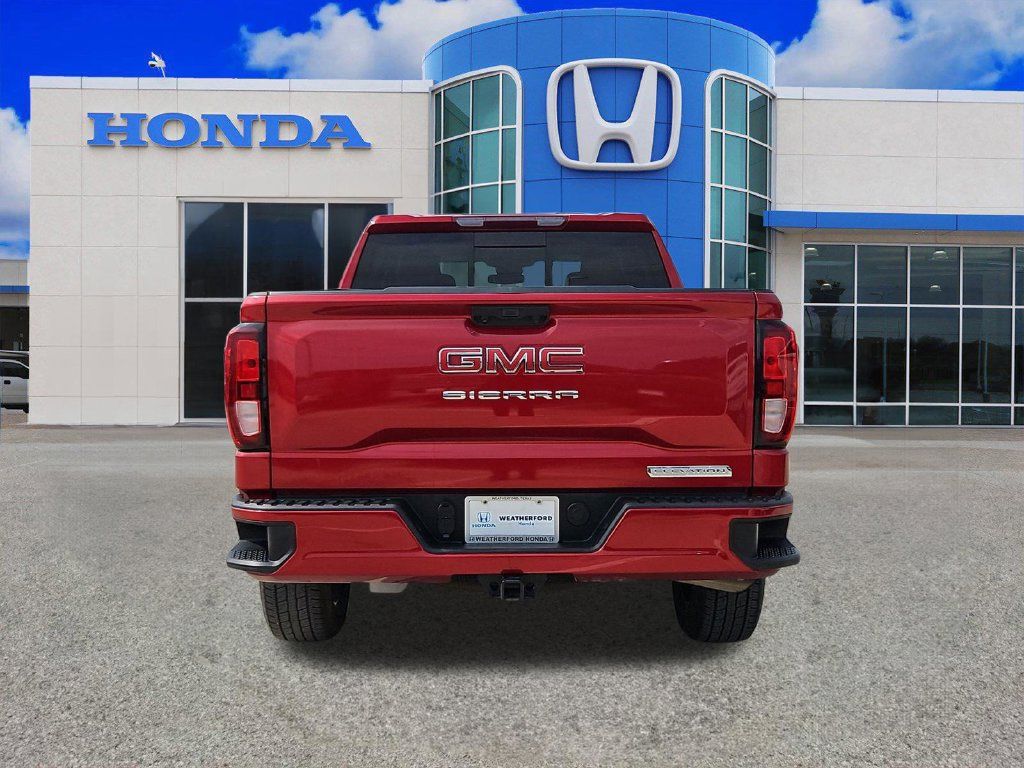 Used 2024 GMC Sierra 1500 Elevation w/ Preferred Package AWD/4WD image 4