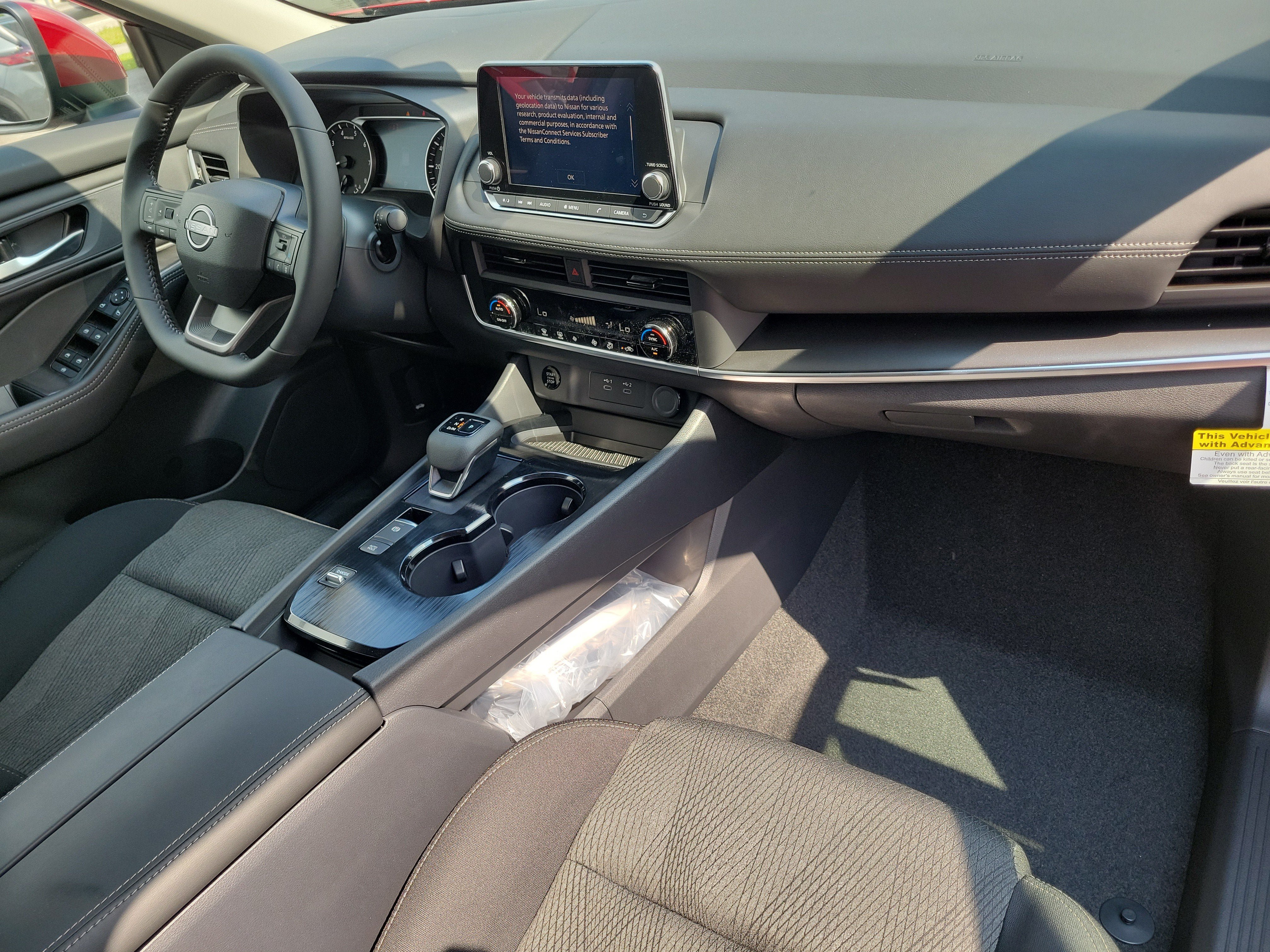 New 2027 Nissan Rogue SV FWD image 12